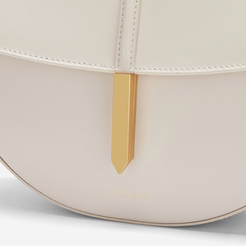 Demellier The Tokyo Saddle Crossbody Bags White | USA 381295-ZXU